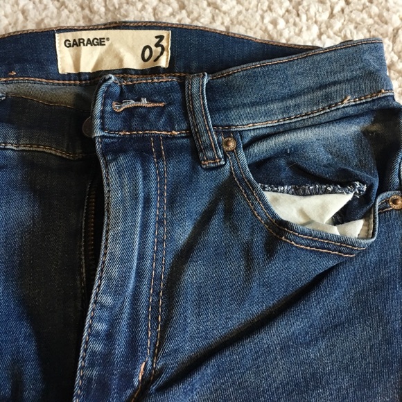 Size 3 Garage blue jean jeggings - Picture 2 of 4
